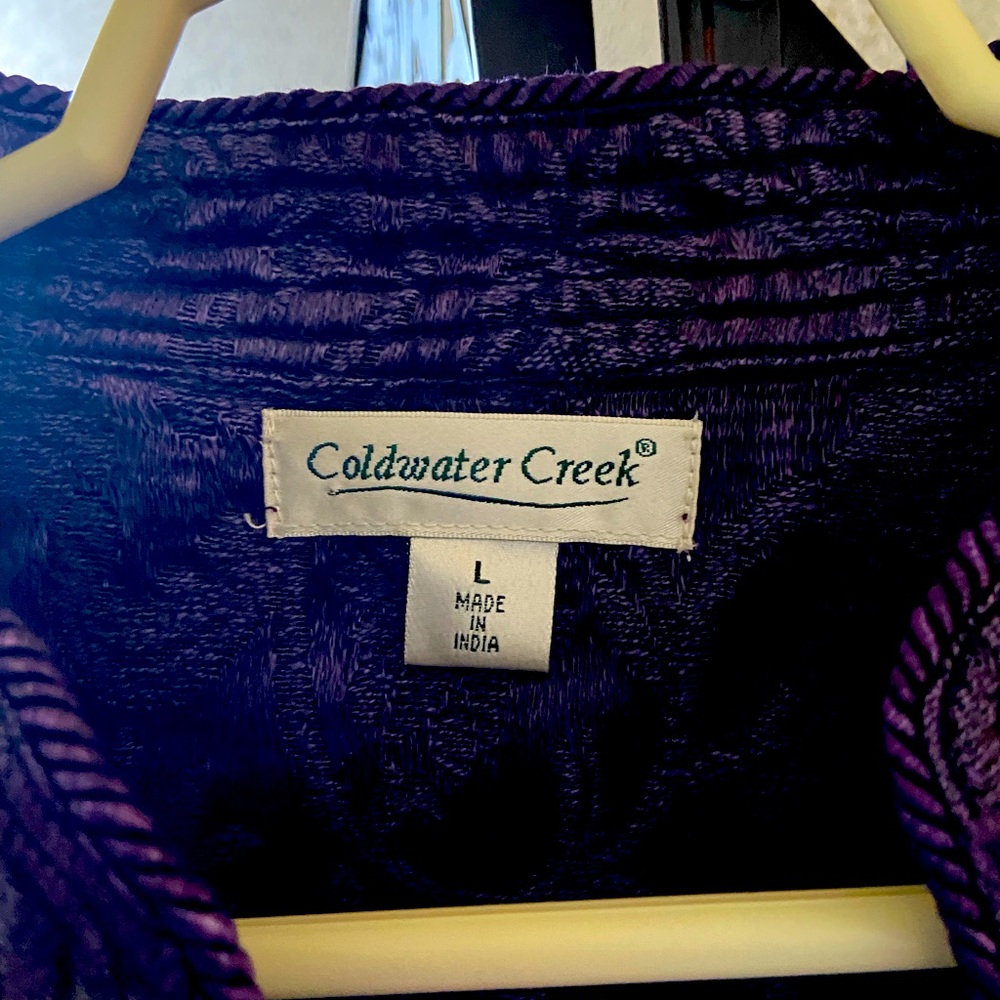 Woman’s Jacket - Picture 3 of 3
